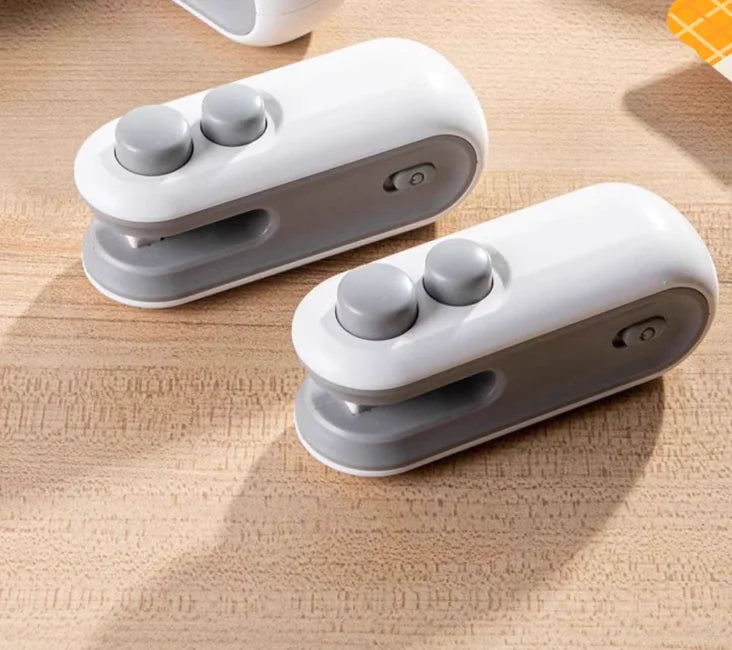 2-in-1 USB Mini Bag Sealer for Food and Snacks
